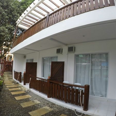 Neela Tourist Lodge 엘니도 외부 사진