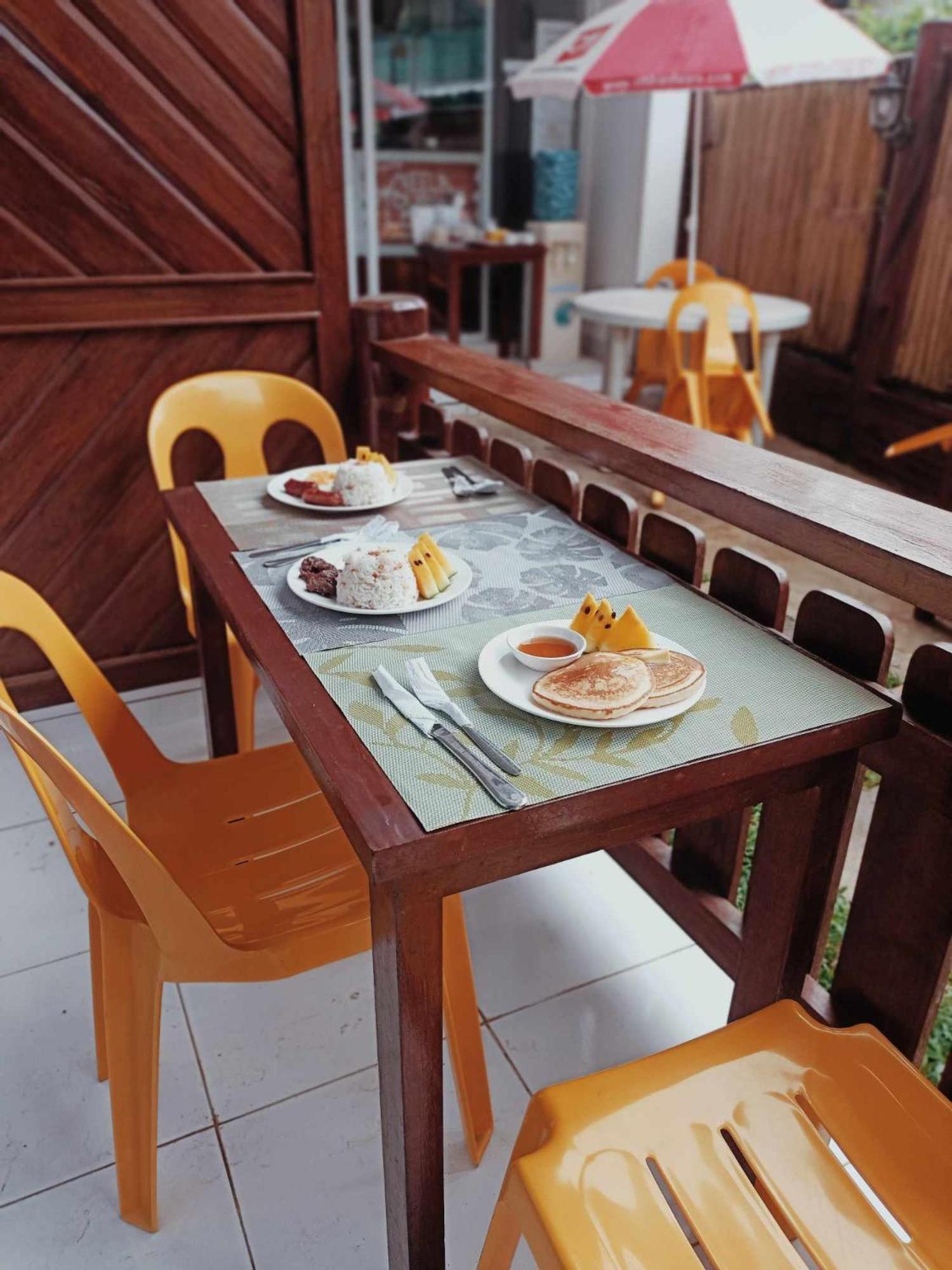 Neela Tourist Lodge 엘니도 외부 사진