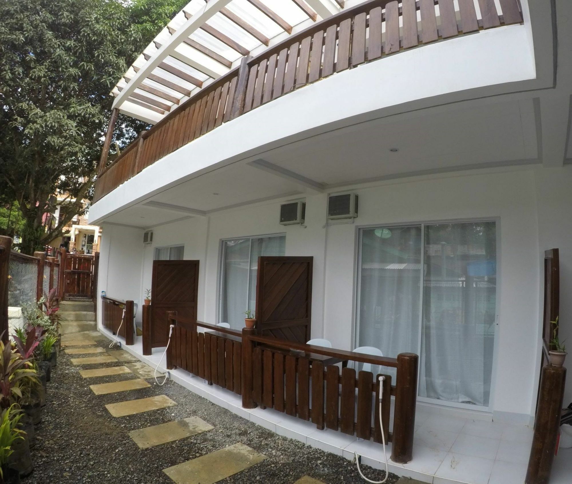 Neela Tourist Lodge 엘니도 외부 사진
